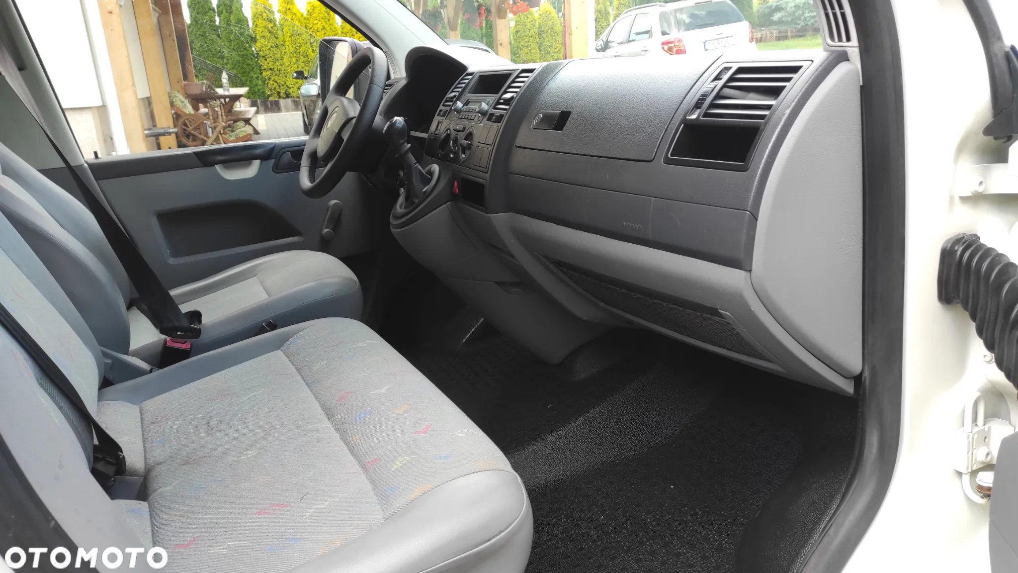 Volkswagen TRANSPORTER DOKA 5 OSÓB POLSKI SALON MAŁY PRZEBIEG - 11