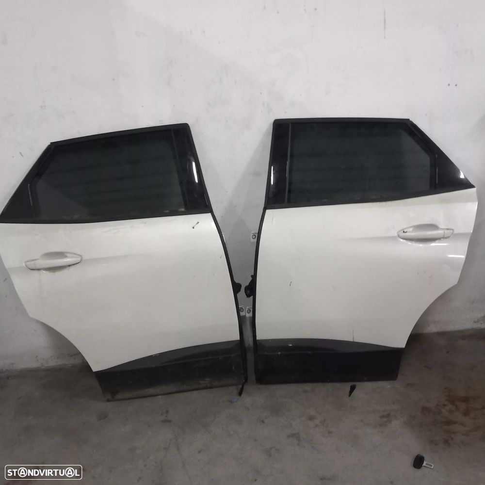 Porta tras lado condutor completa peugeot 3008 - 1