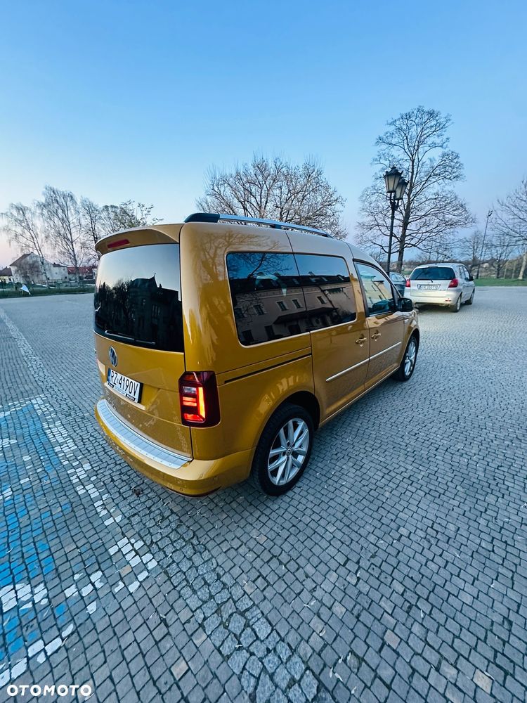 Volkswagen Caddy 1.4 TSI Highline DSG - 6