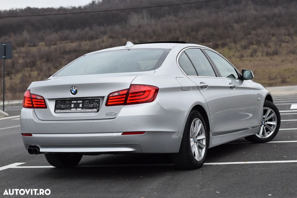 BMW Seria 5 525d Sport-Aut. - 5