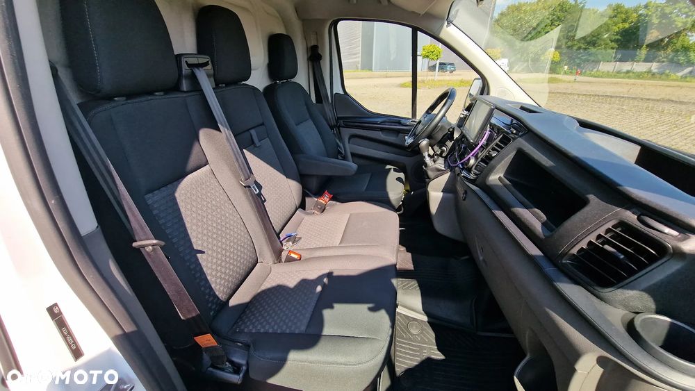 Ford Transit Custom - 17