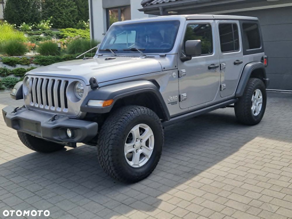 Jeep Wrangler 2.0 T-GDI Hardtop AWD Automatik Sport - 12