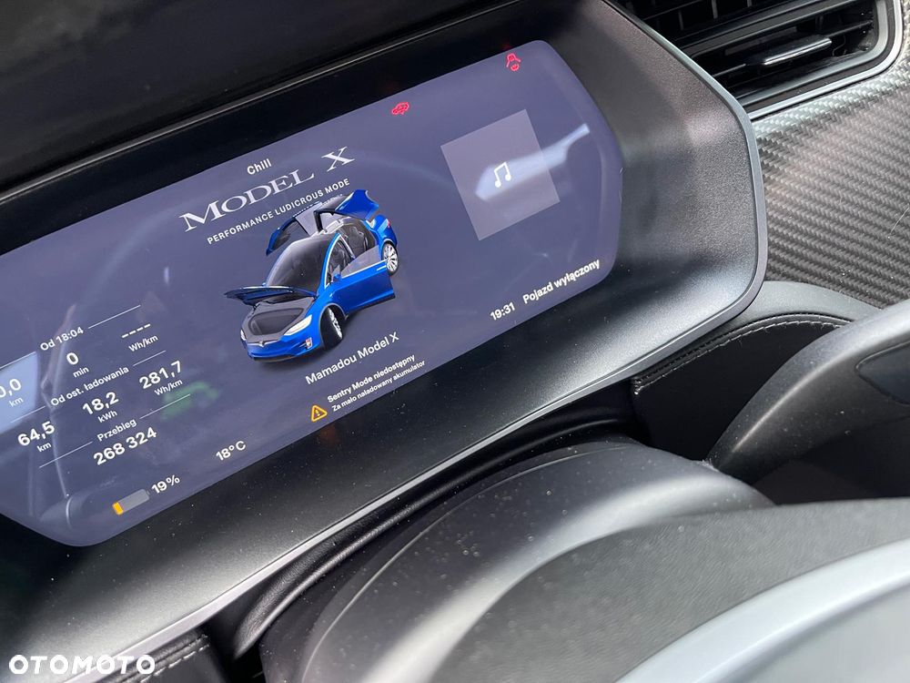 Tesla Model X Long Range - 16