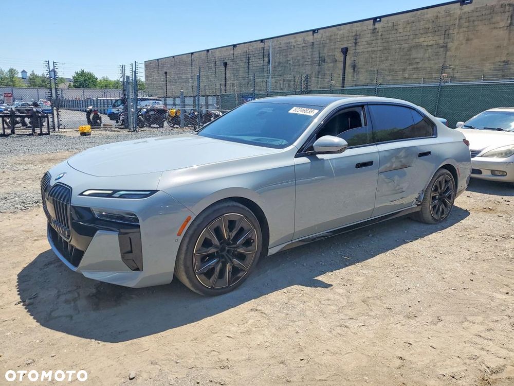 BMW Seria 7 - 5
