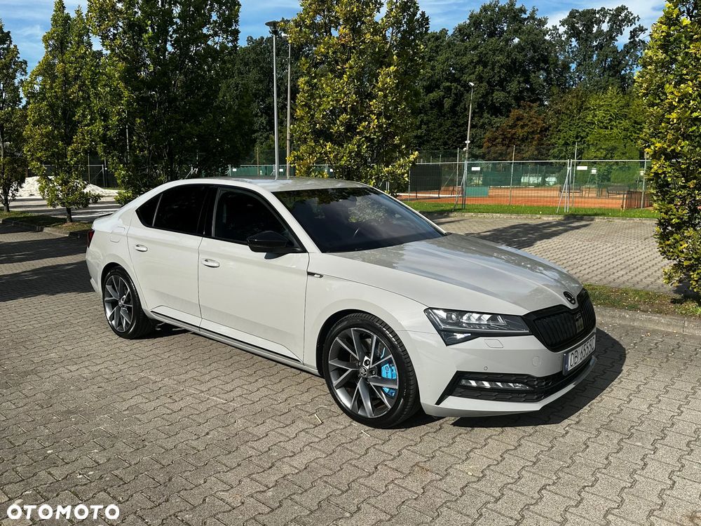 Skoda Superb 2.0 TDI SCR Sportline DSG - 3