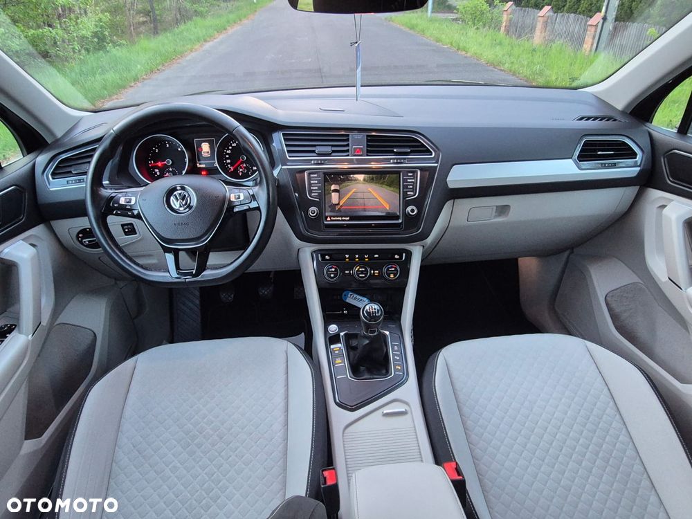 Volkswagen Tiguan 2.0 TDI SCR Elegance - 9