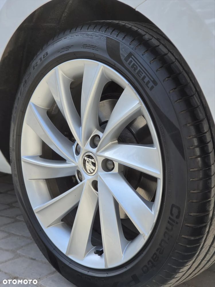 Skoda Superb 2.0 TSI Style DSG - 15