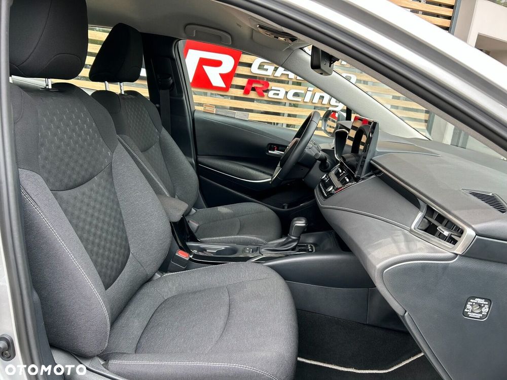 Toyota Corolla 1.8 Hybrid Comfort - 10