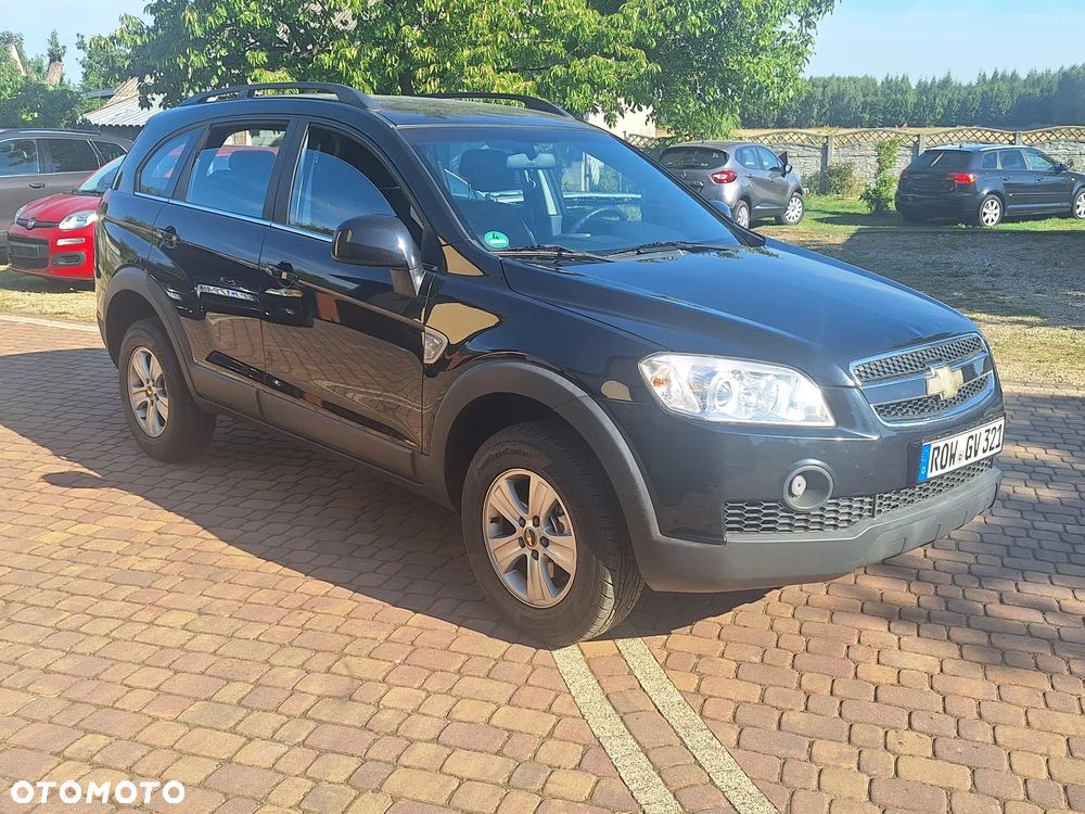 Chevrolet Captiva 2.0 2WD 5 Sitzer LS - 2
