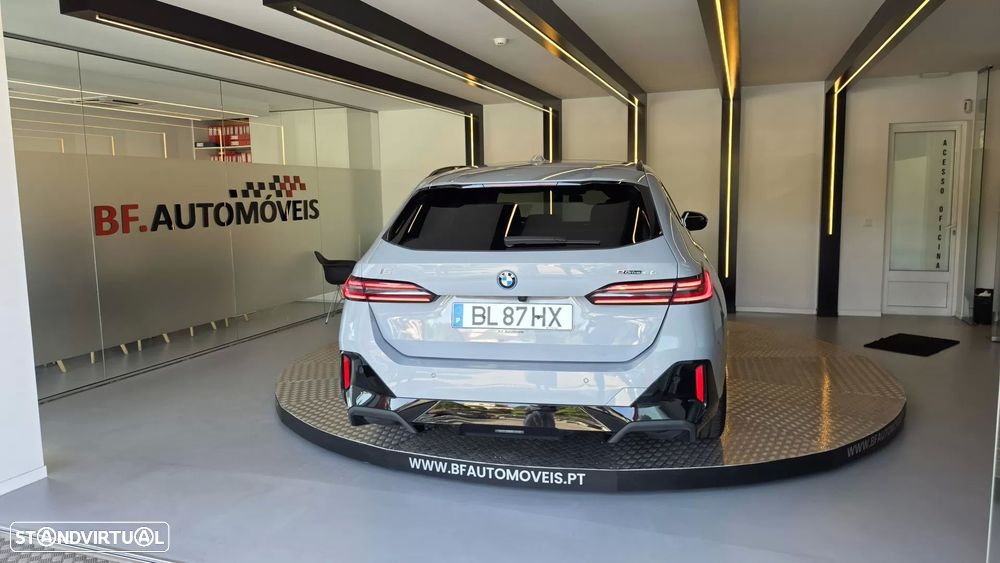 BMW i5 eDrive40 Pack Desportivo M Pro - 19
