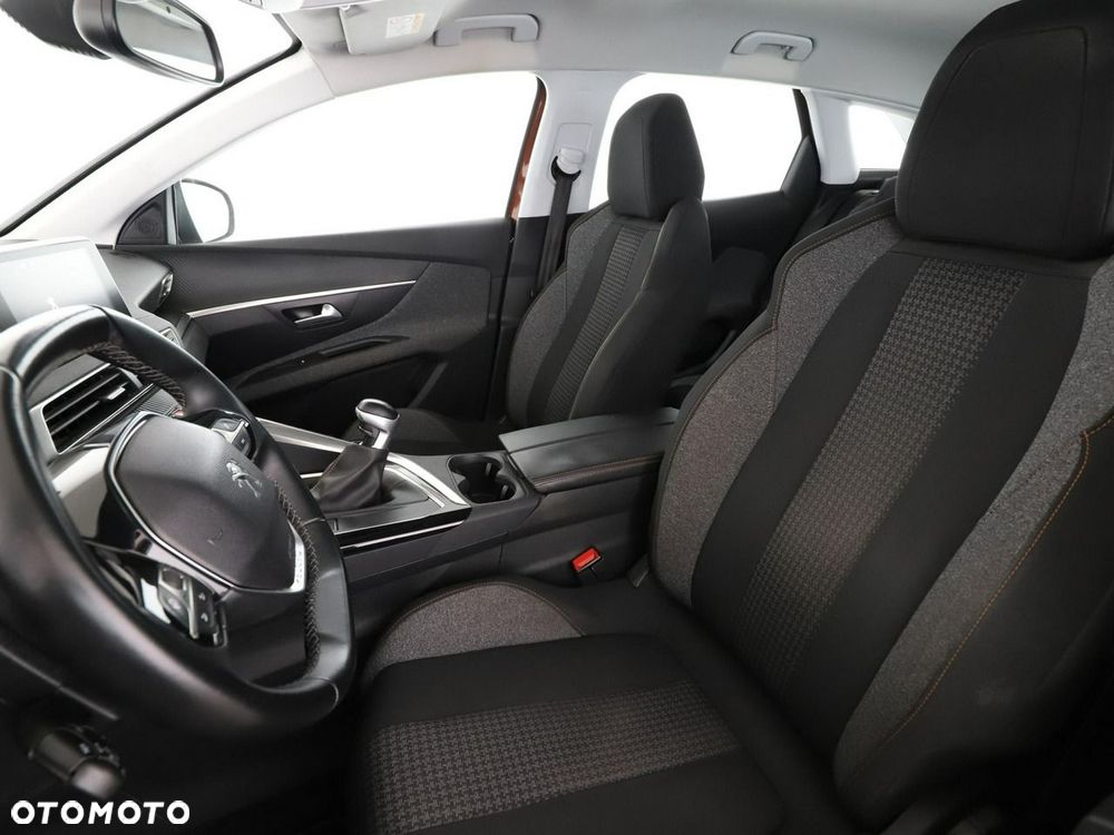 Peugeot 3008 1.2 PureTech Active S&S - 14