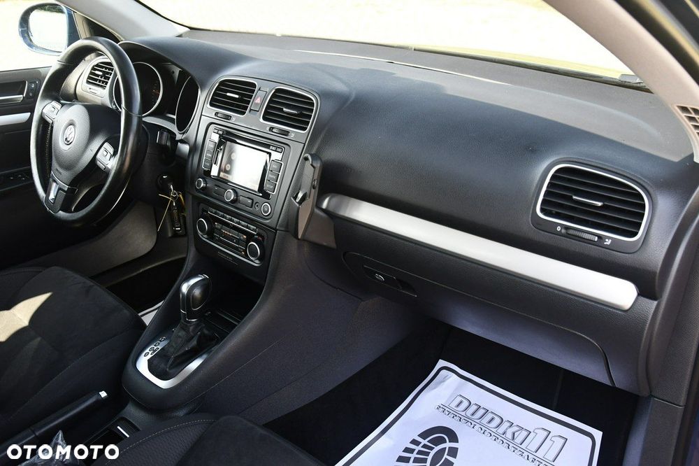 Volkswagen Golf - 21