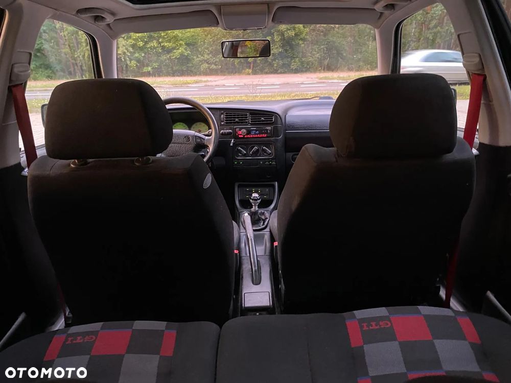 Volkswagen Golf 2.0 16V GTI - 10