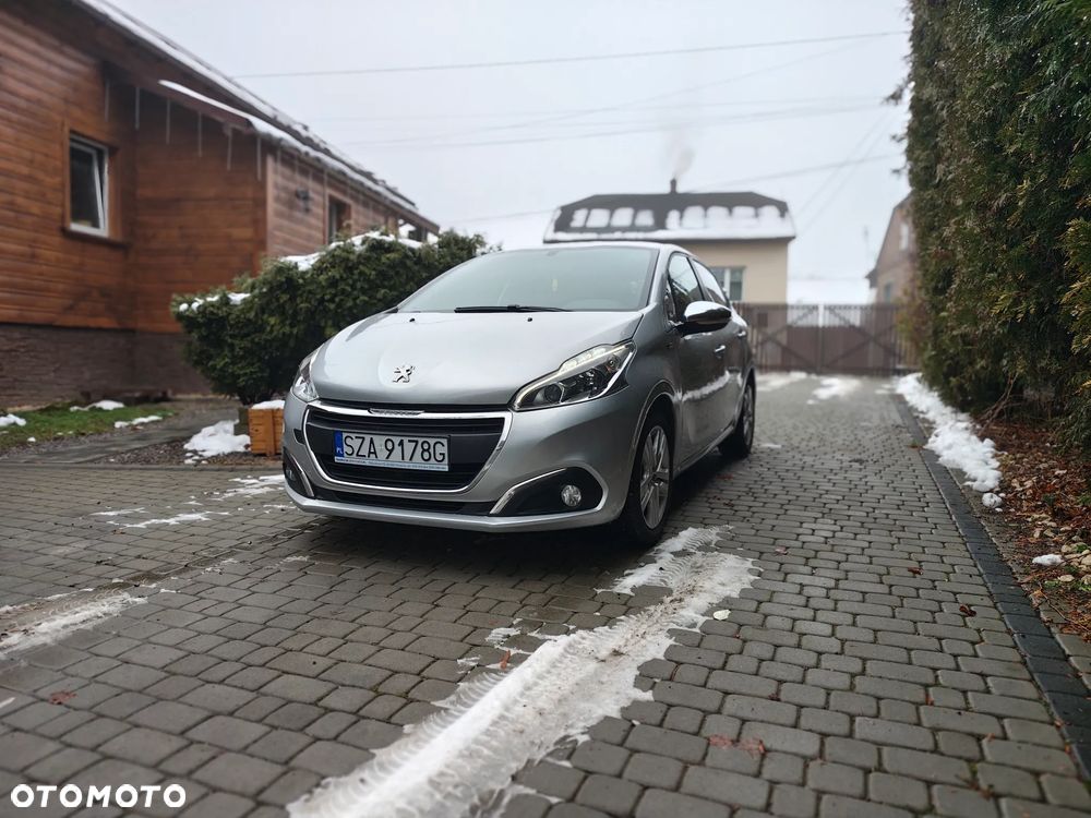 Peugeot 208 1.2 PureTech Style - 1