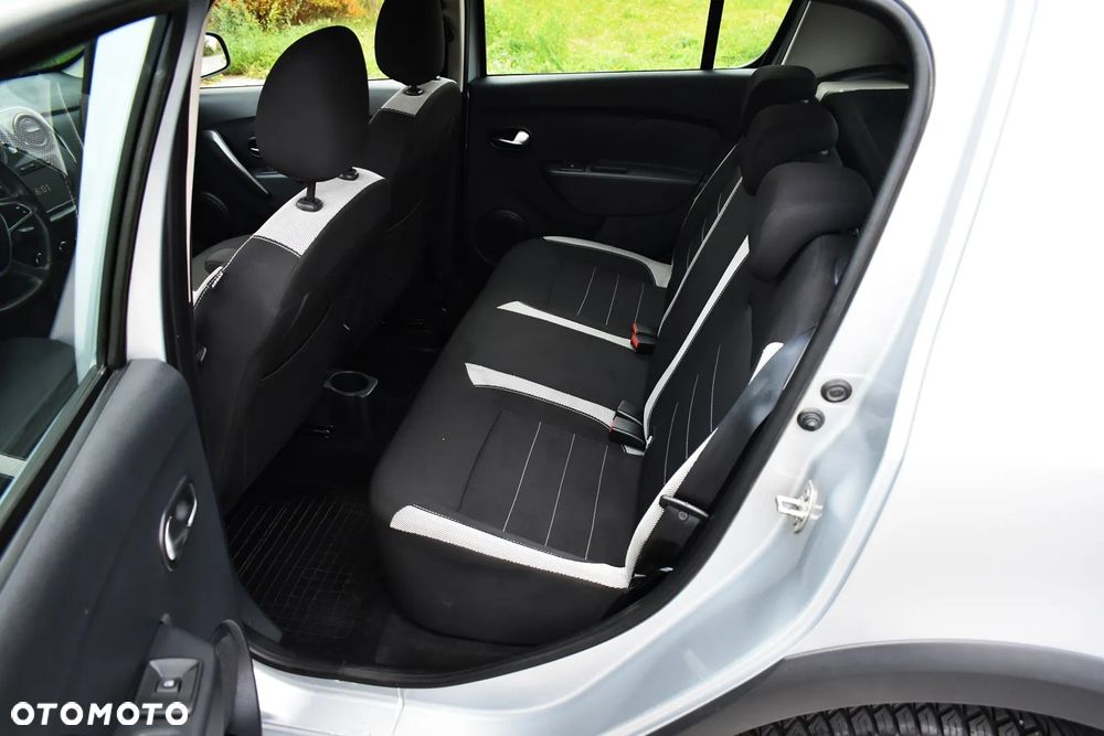 Dacia Sandero Stepway Blue dCi 95 Prestige - 17