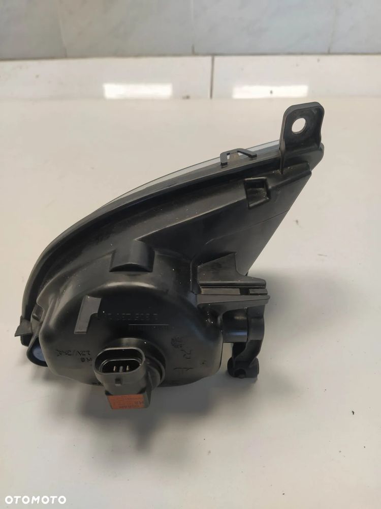 BMW 5 E60 LIFT BMW E61 LIFT HALOGEN LAMPA PRAWY LEWY PRZECIWMGIELNY ORYGINAŁ - 4
