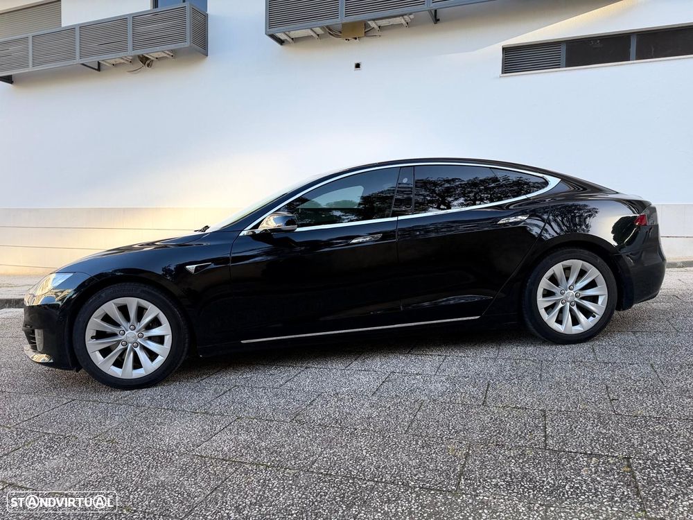 Tesla Model S 75 - 11