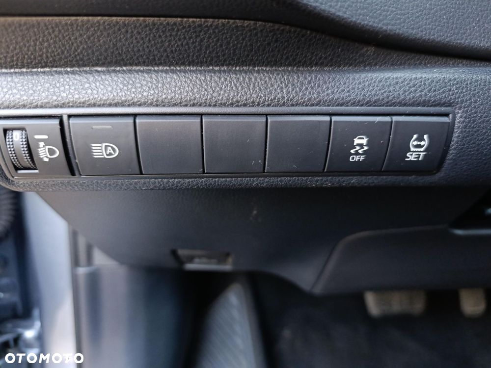 Toyota Corolla 1.8 Hybrid Comfort - 15