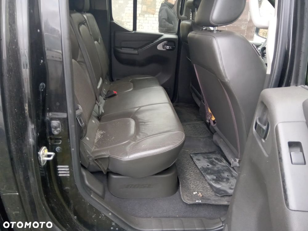 Nissan Navara Autm LE - 6