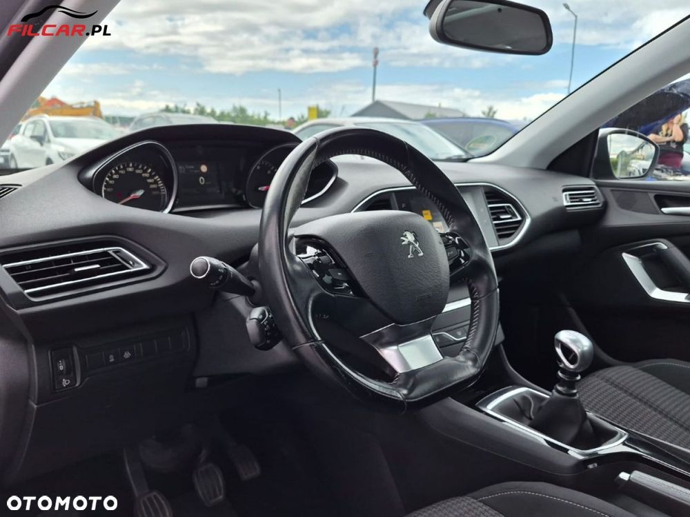 Peugeot 308 - 5