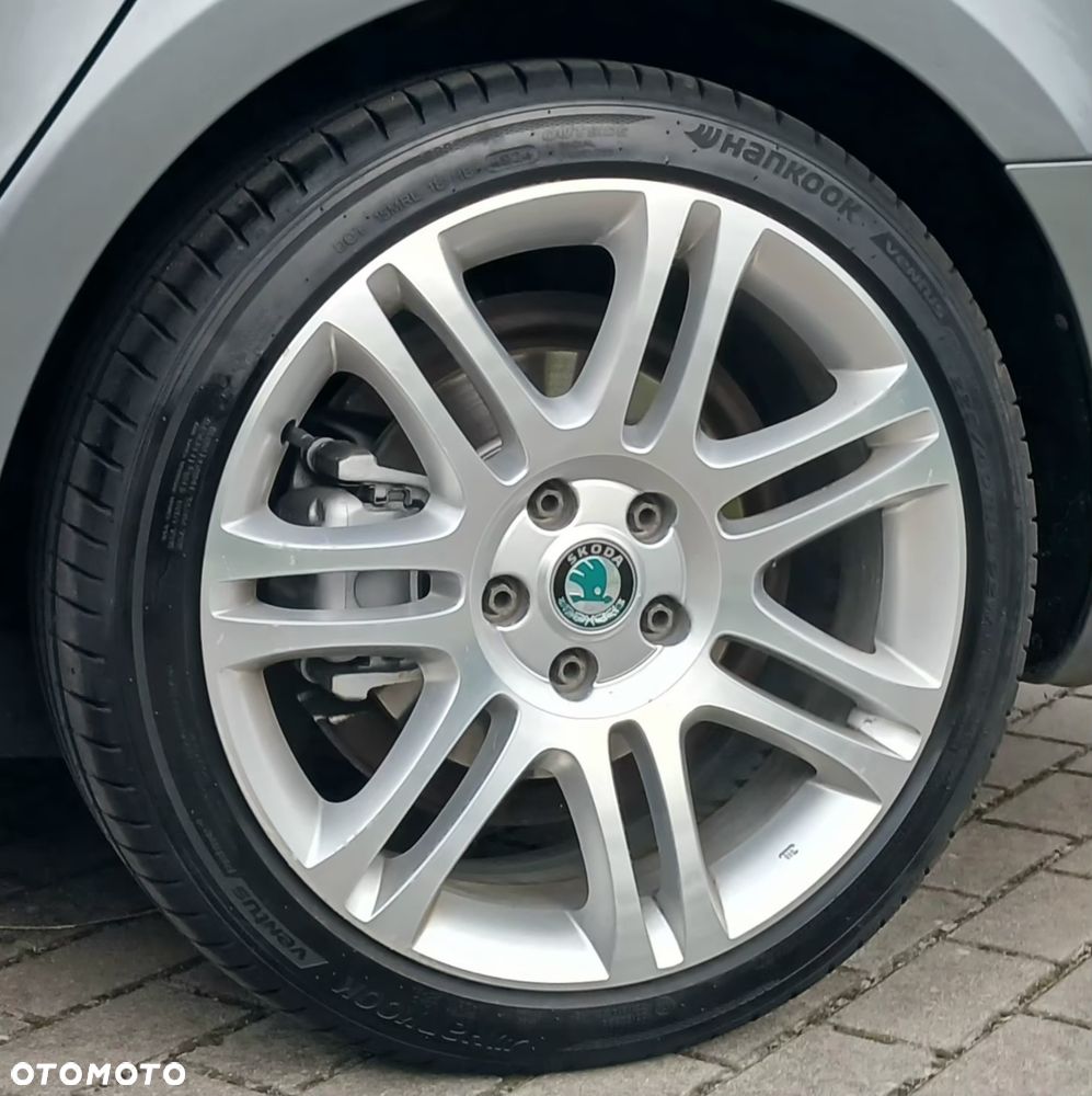 Skoda Superb 2.0 TDI DSG Ambition - 23