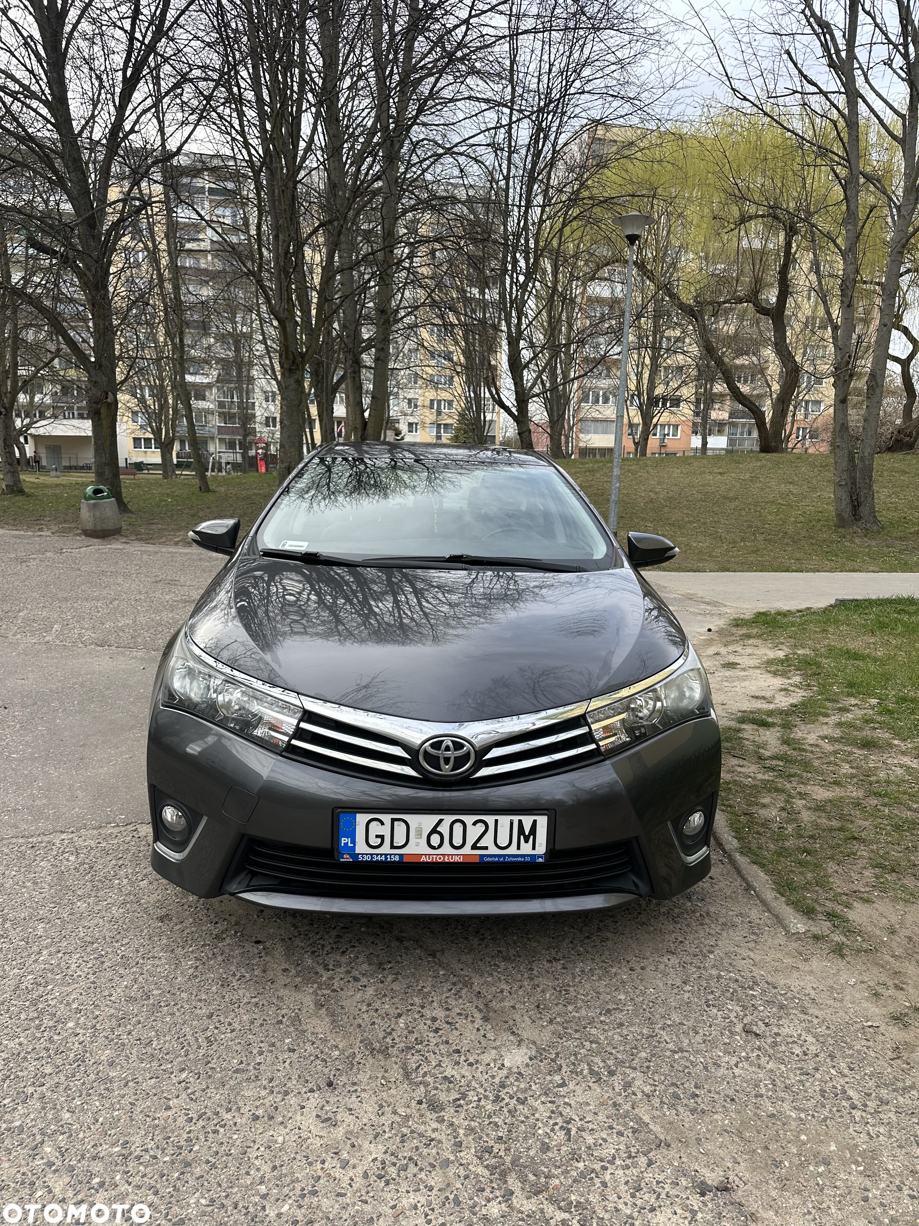 Toyota Corolla - 2