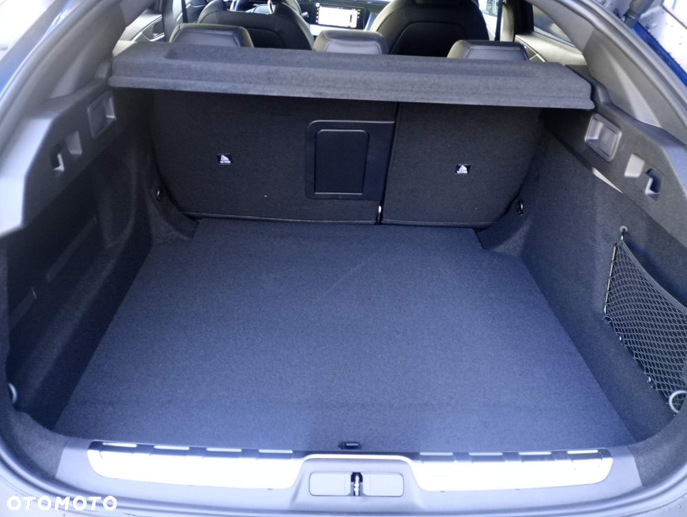 Peugeot 408 1.2 PureTech mHEV GT S&S e-DSC6 - 16