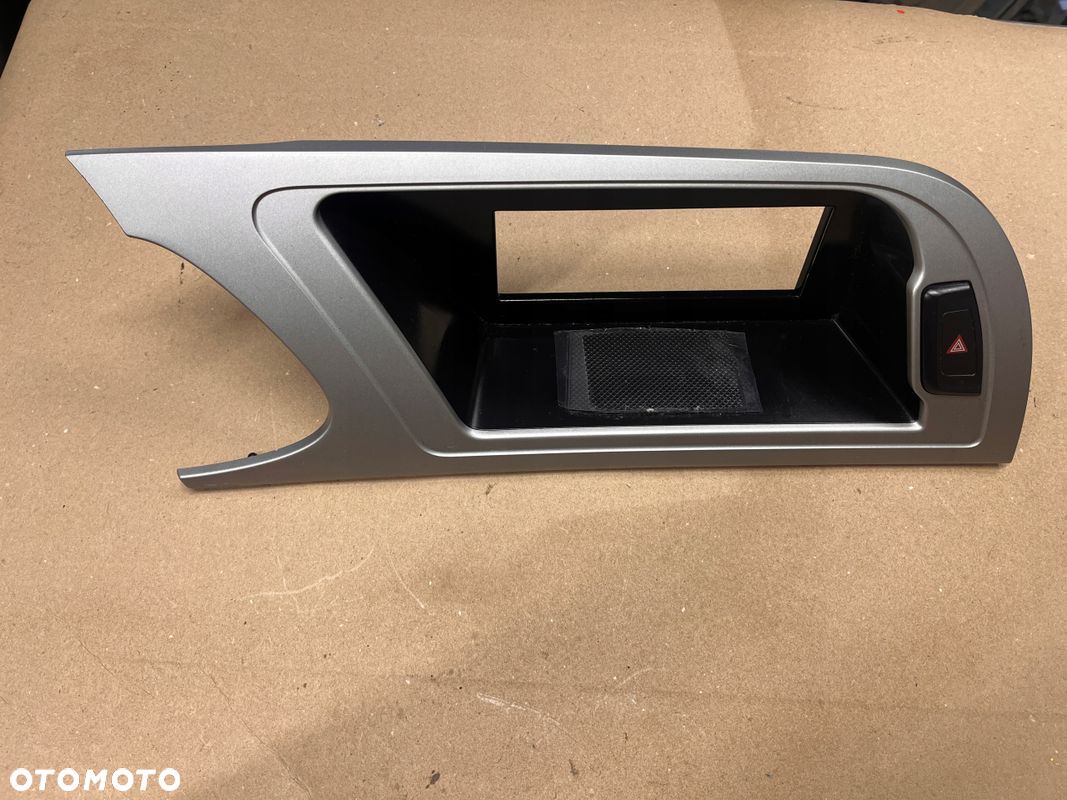 AUDI A4 B8 OSŁONA RAMKA OBUDOWA WYŚWIETLACZA 8K1857186E - 1