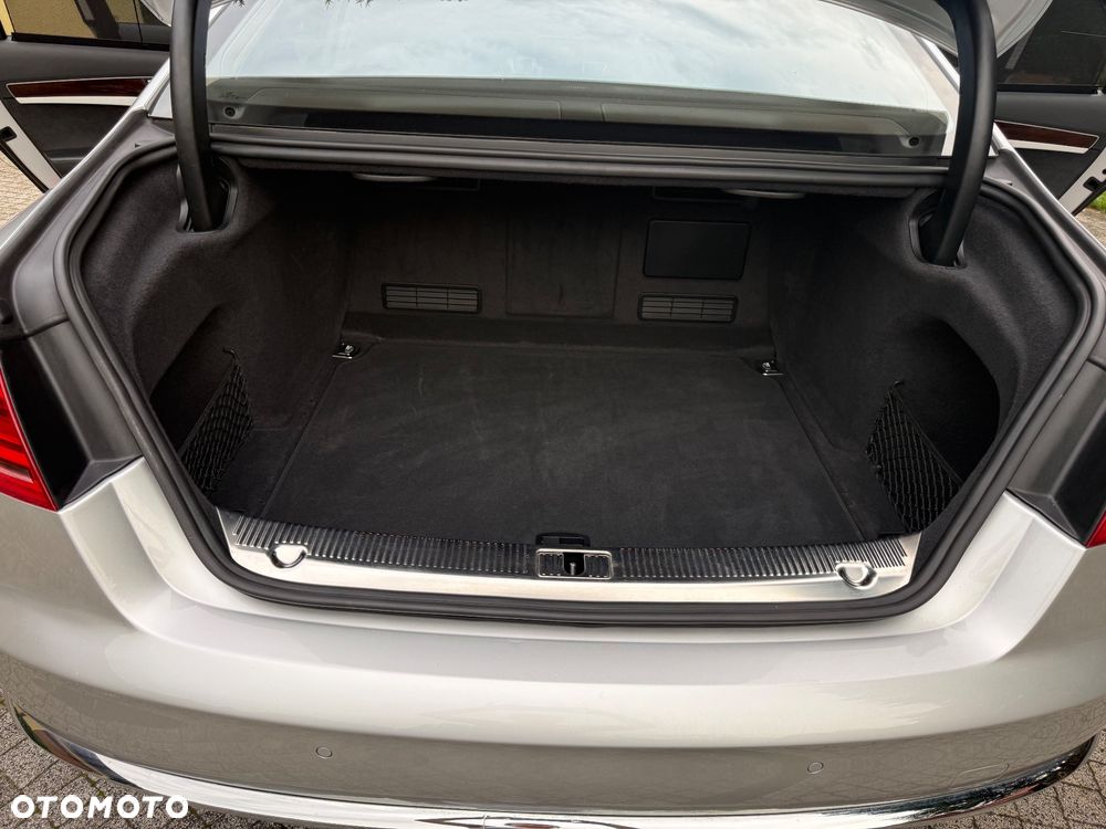 Audi A8 4.2 TDI Quattro - 18