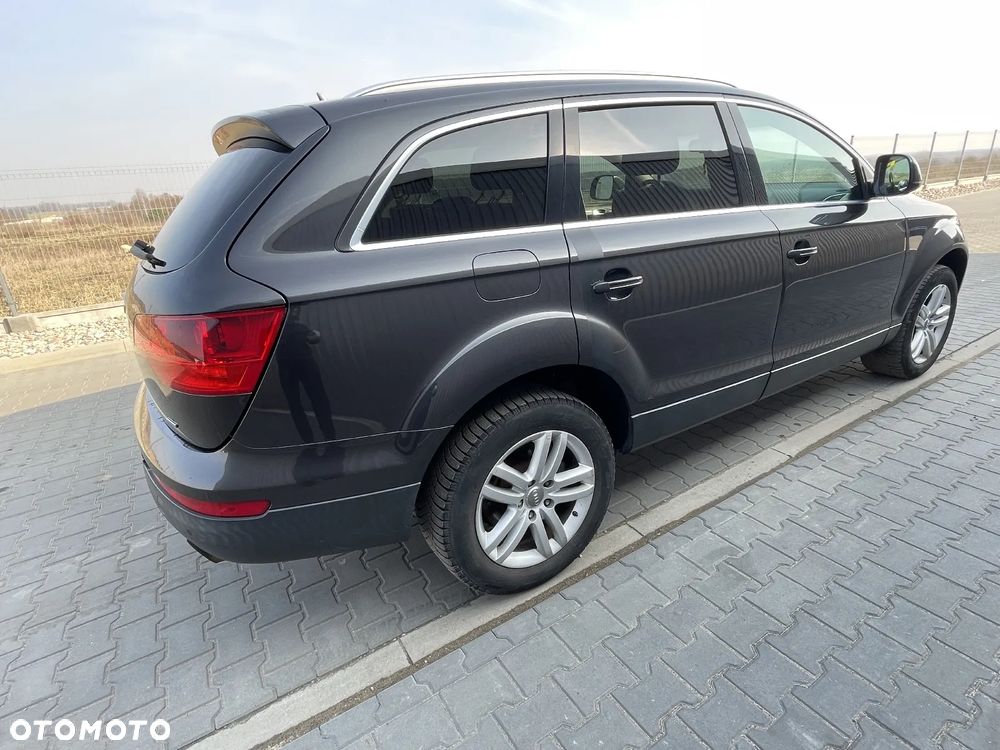 Audi Q7 3.6 FSI Quattro Tiptronic - 8