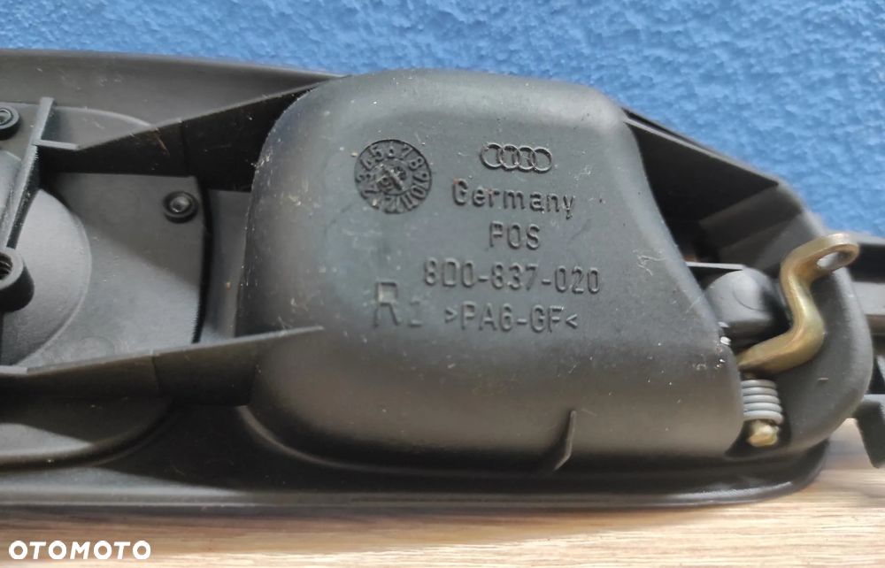 Klamka wewnętrzna prawa przednia AUDI A4 B5 - 4