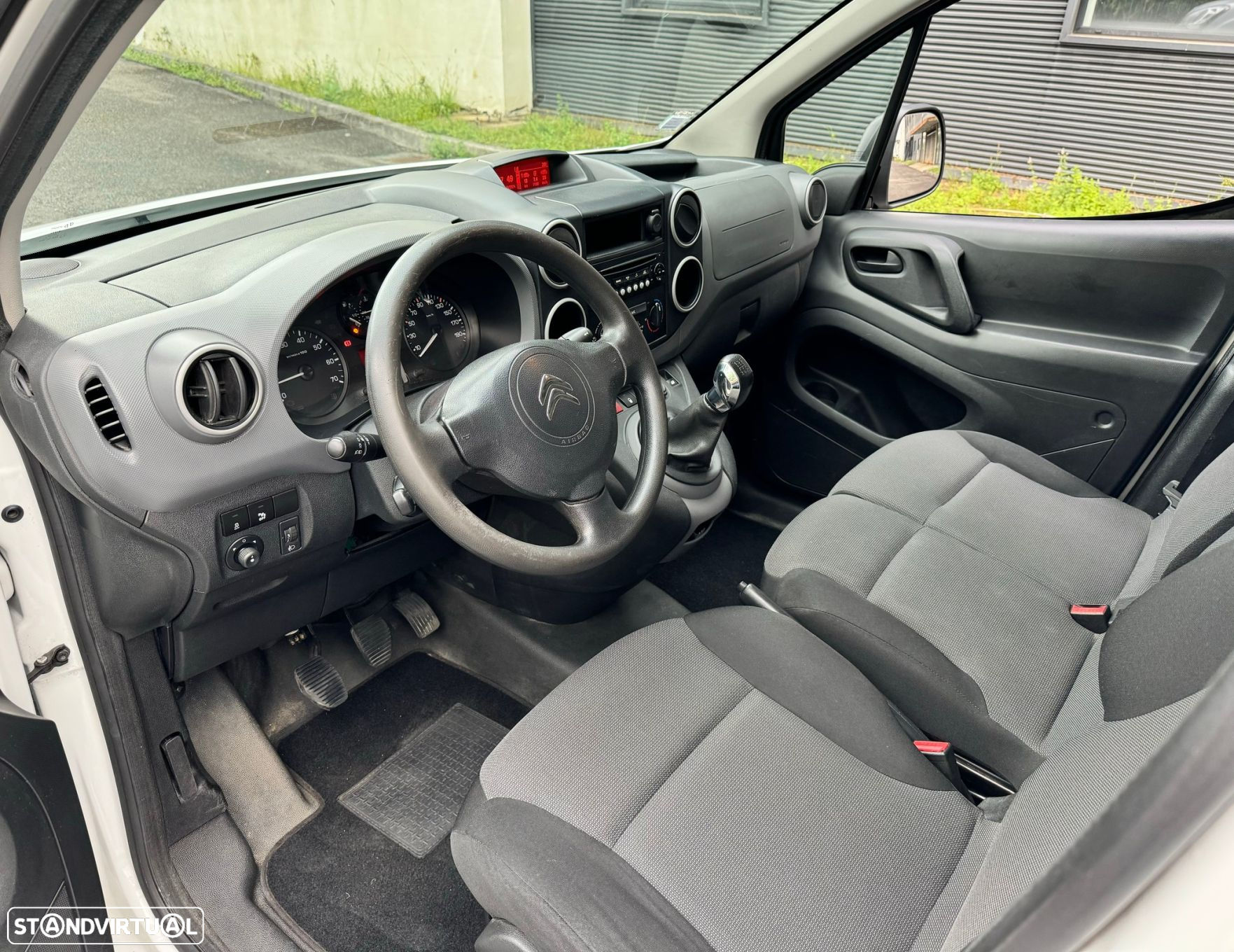 Citroën Berlingo 1.6 BlueHDi Feel - 10