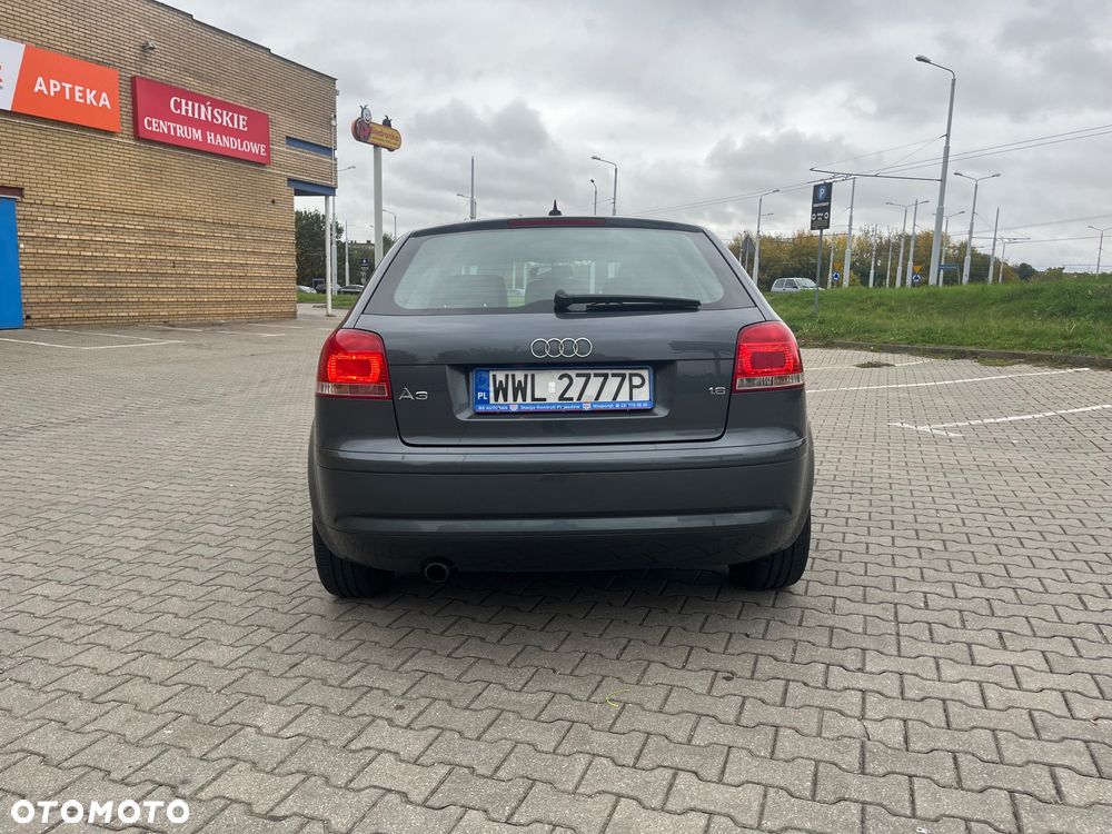 Audi A3 1.6 Attraction - 4