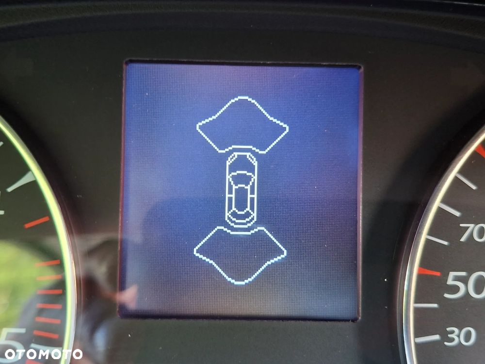 Renault Laguna 2.0 dCi Initiale - 28