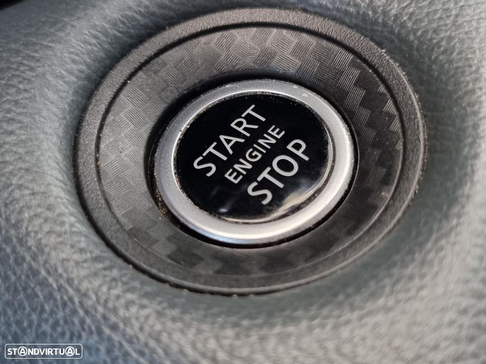 Nissan Juke 1.0 DIG-T Tekna - 25