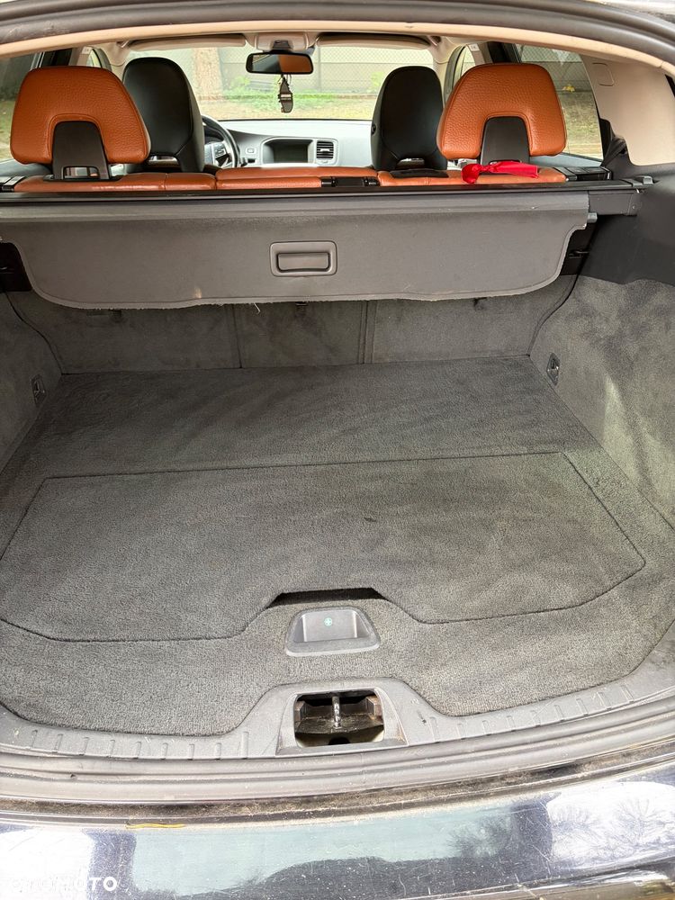 Volvo V60 DRIVe - 9