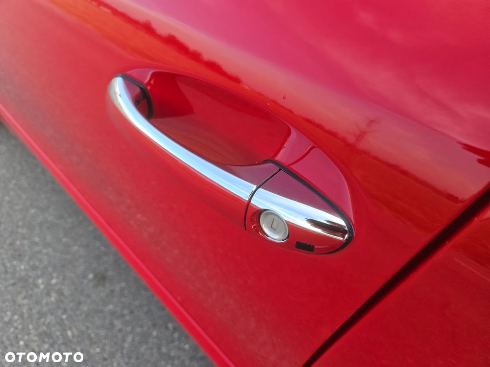 Mercedes-Benz Klasa E 320 Classic - 18