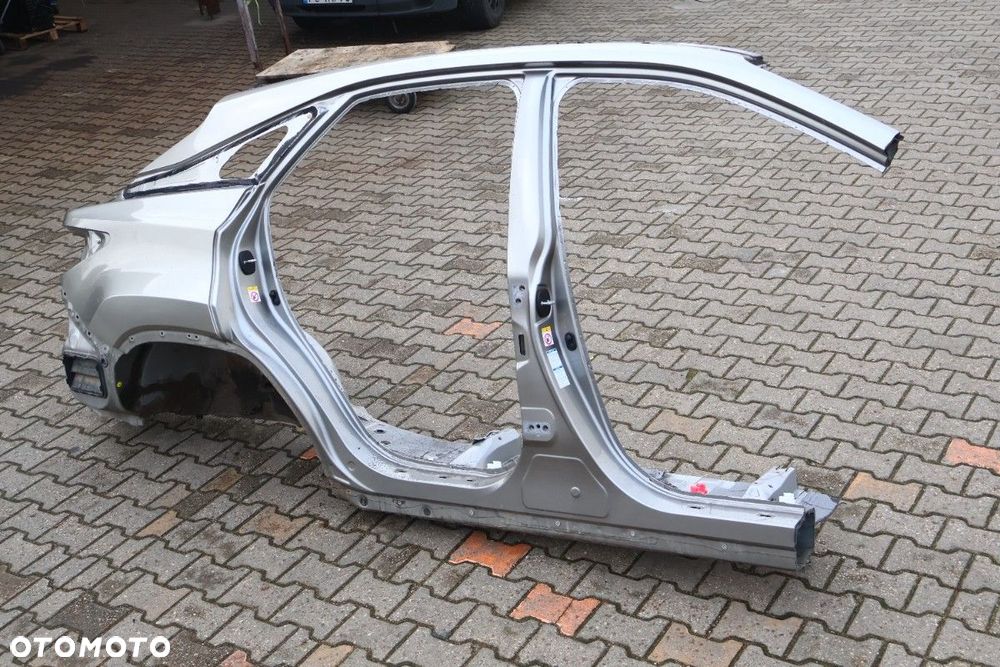 LEXUS RX IV ĆWIARTKA BŁOTNIK PRAWA TYŁ 1J7 - 2