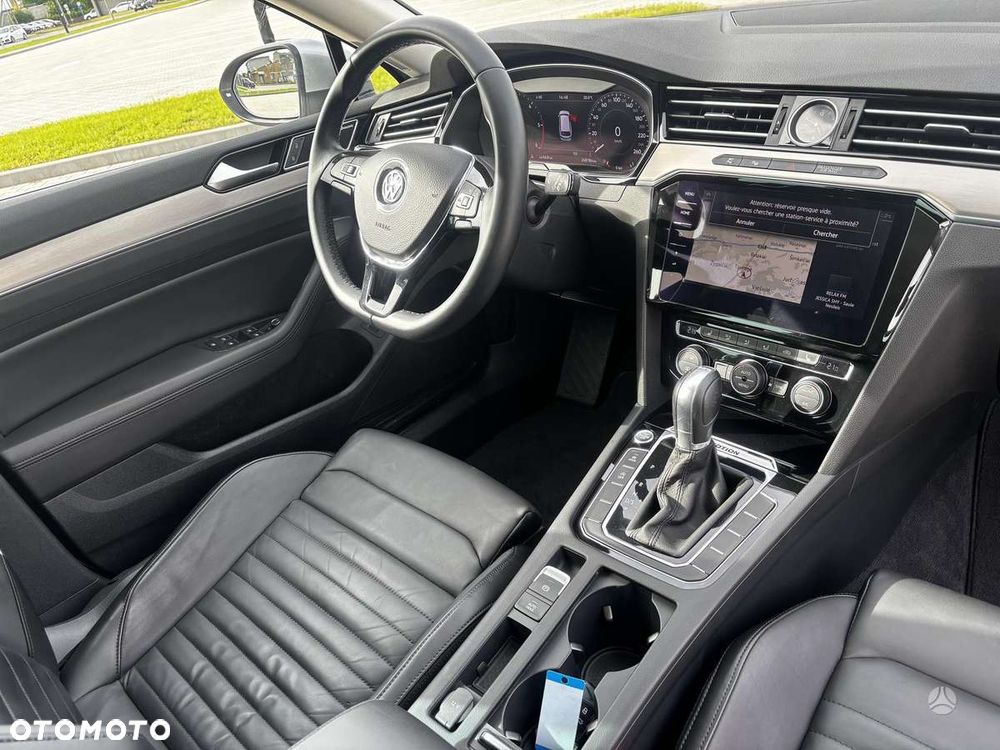 Volkswagen Passat 2.0 TDI Bi-Turbo BMT 4Mot Highline DSG - 4