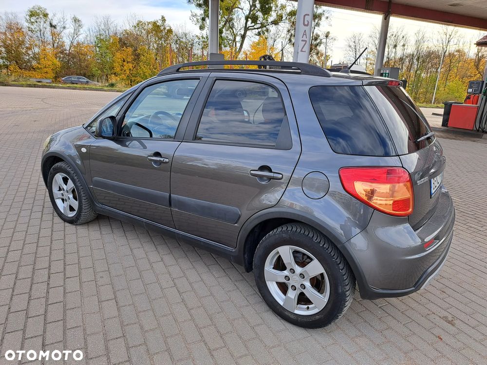 Suzuki SX4 - 12