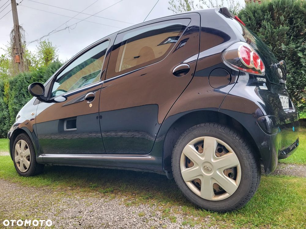 Toyota Aygo - 15