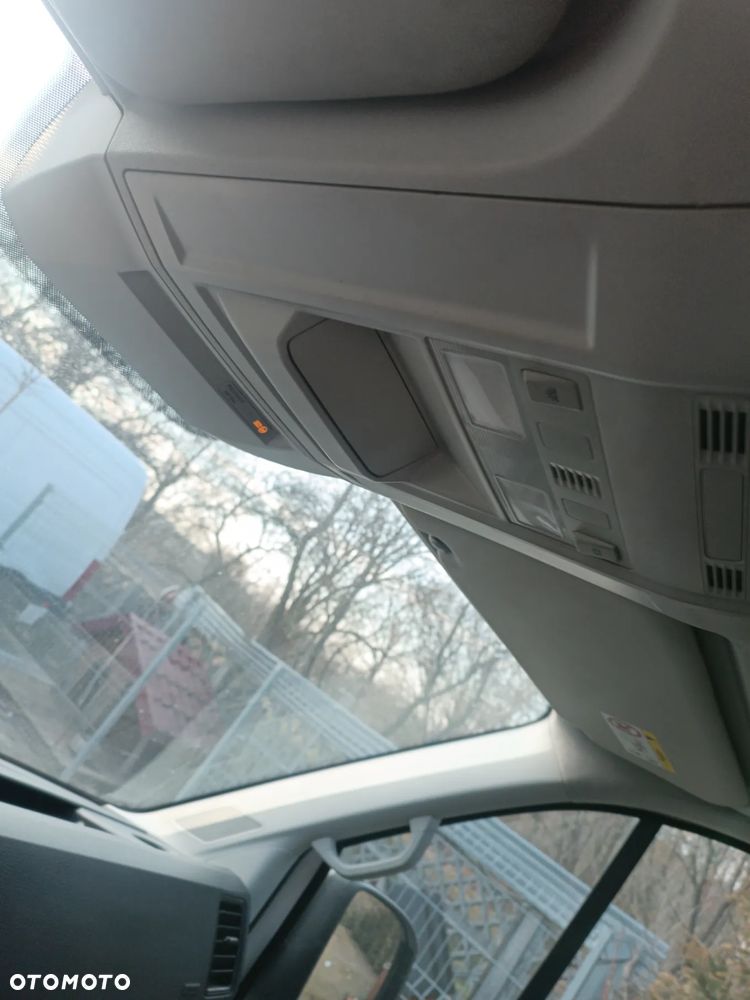 Volkswagen crafter - 9