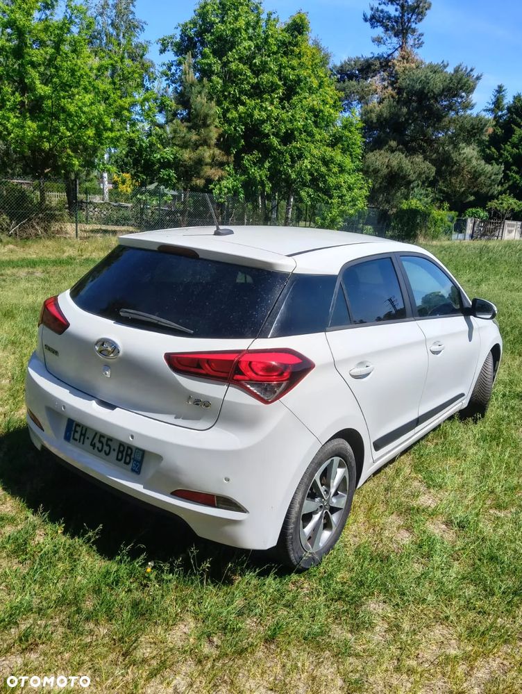 Hyundai i20 blue 1.2 Advantage - 6