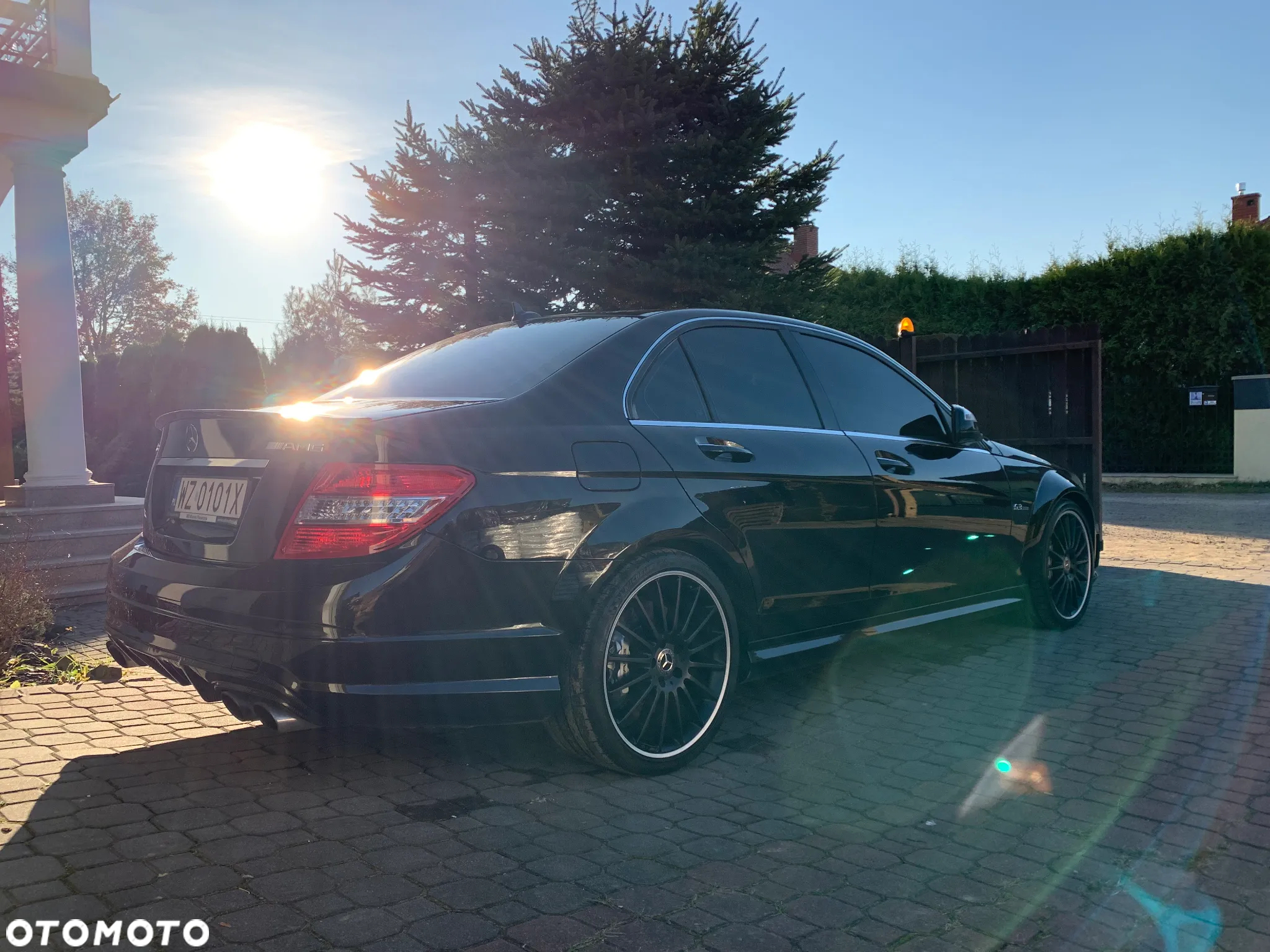 Mercedes-Benz Klasa C 63 AMG T 7G-TRONIC Performance Plus SPORT EDITION - 16