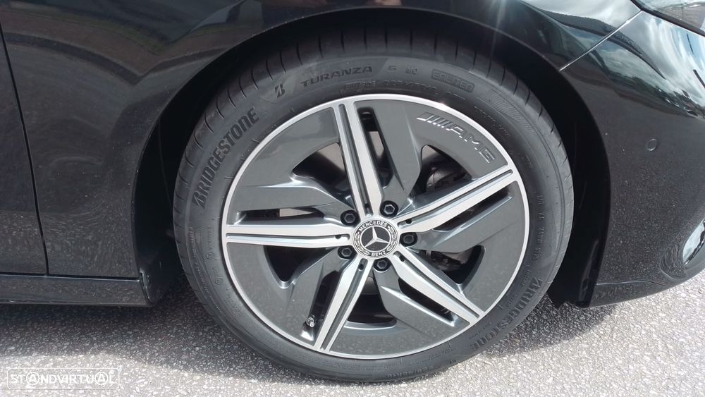 Mercedes-Benz CLA 220 Standard - 11