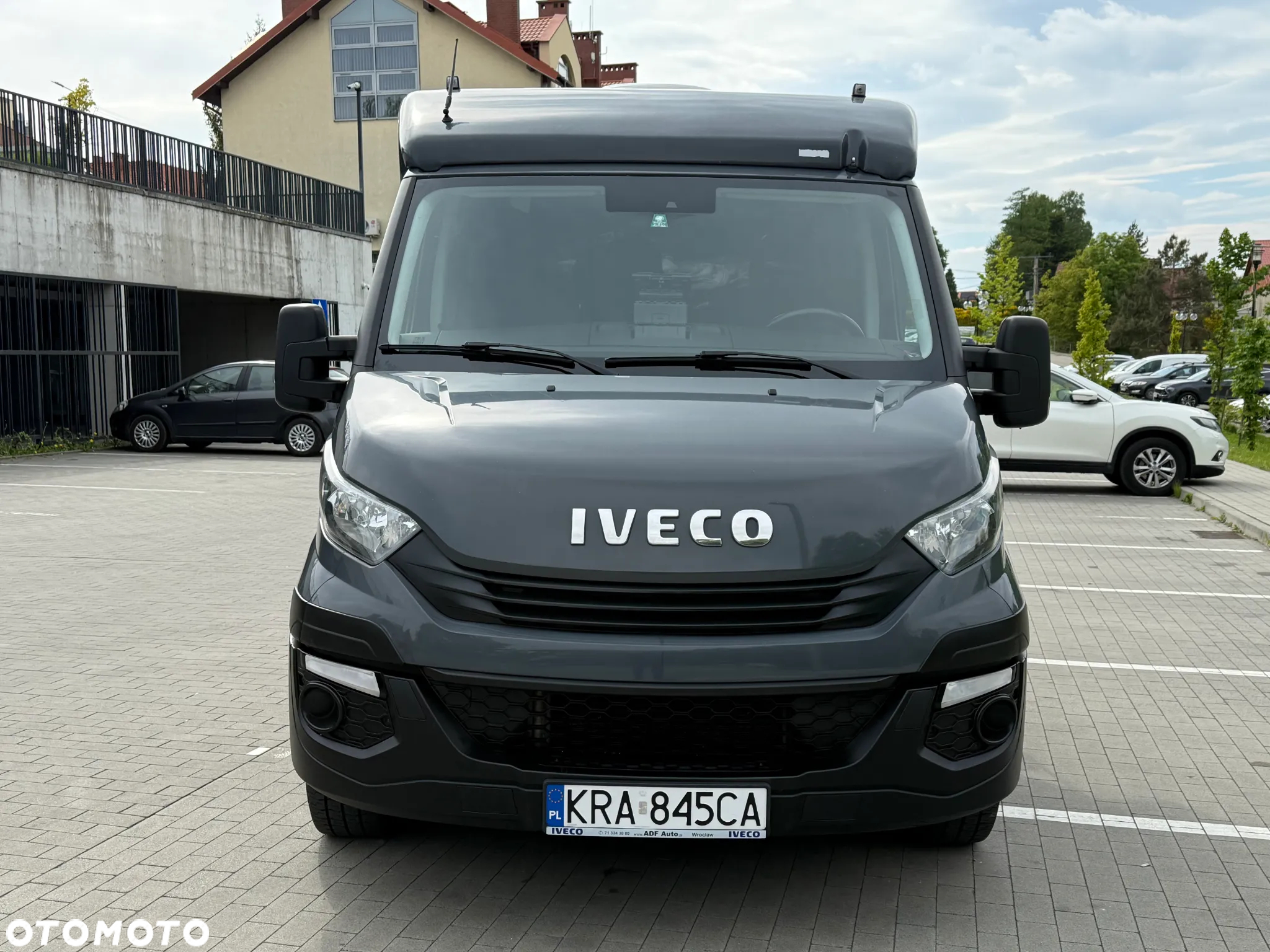 Iveco DAILY - 12