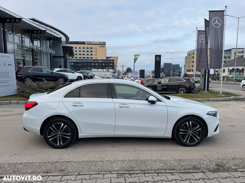 Mercedes-Benz A 250 e Sedan 8G-DCT Lim. Progressive Advanced - 15