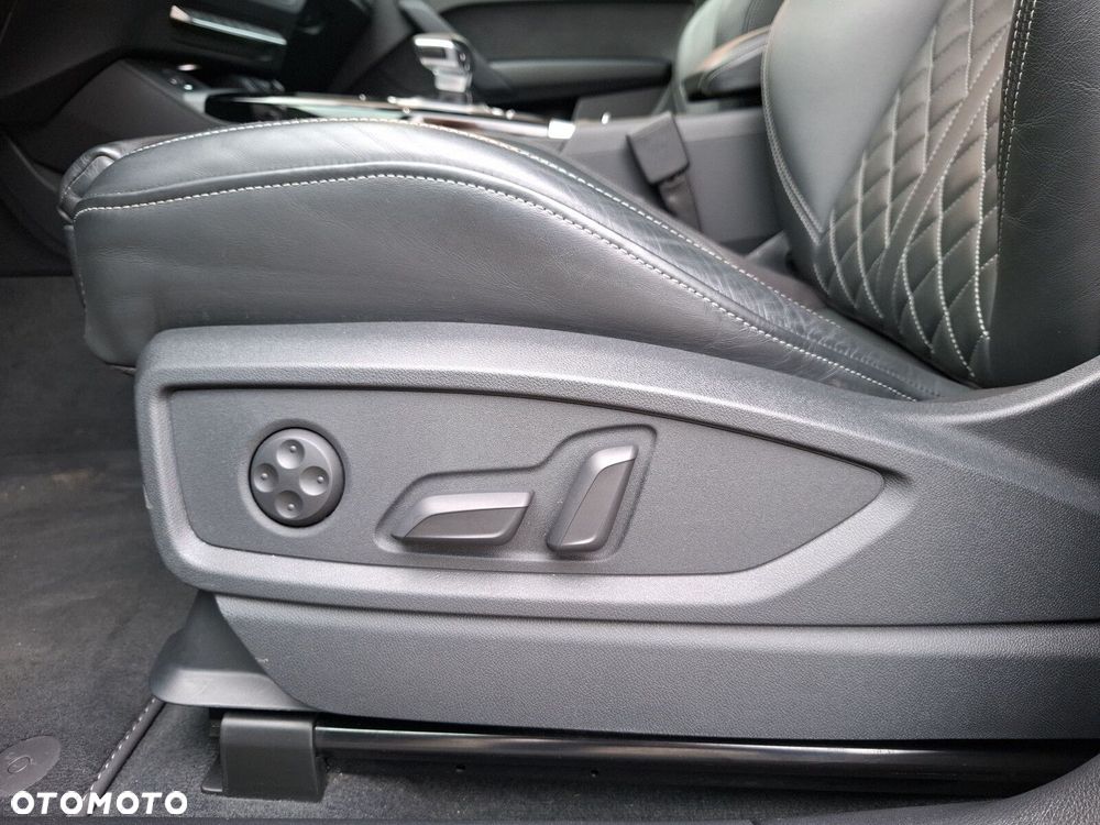 Audi Q5 40 TDI mHEV Quattro S Line S tronic - 22