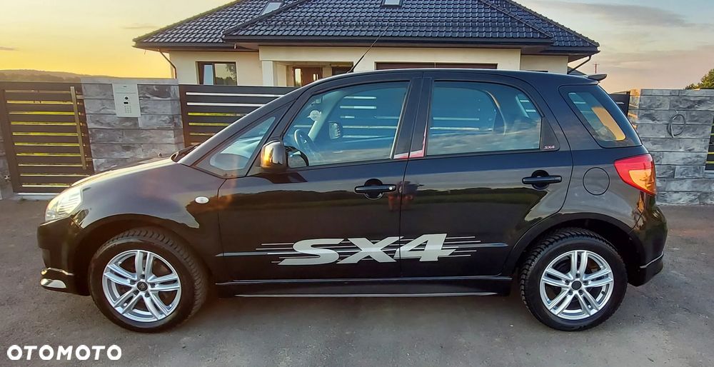 Suzuki SX4 1.6 VVT 4x2 Comfort - 4