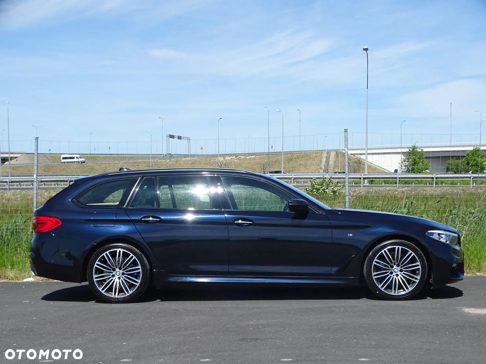 BMW Seria 5 530d xDrive M Sport sport - 11